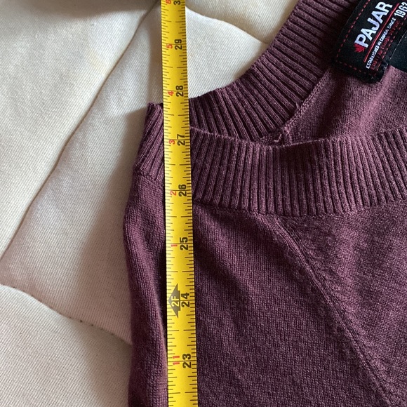 Pajar Women's Sweater - Picture 13 of 13